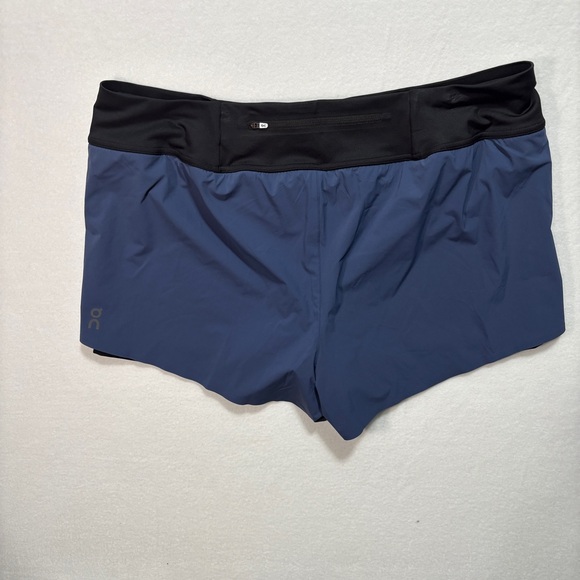 NWT Women's XXL On Cloud Denim Black On Running Shorts - Picture 4 of 8